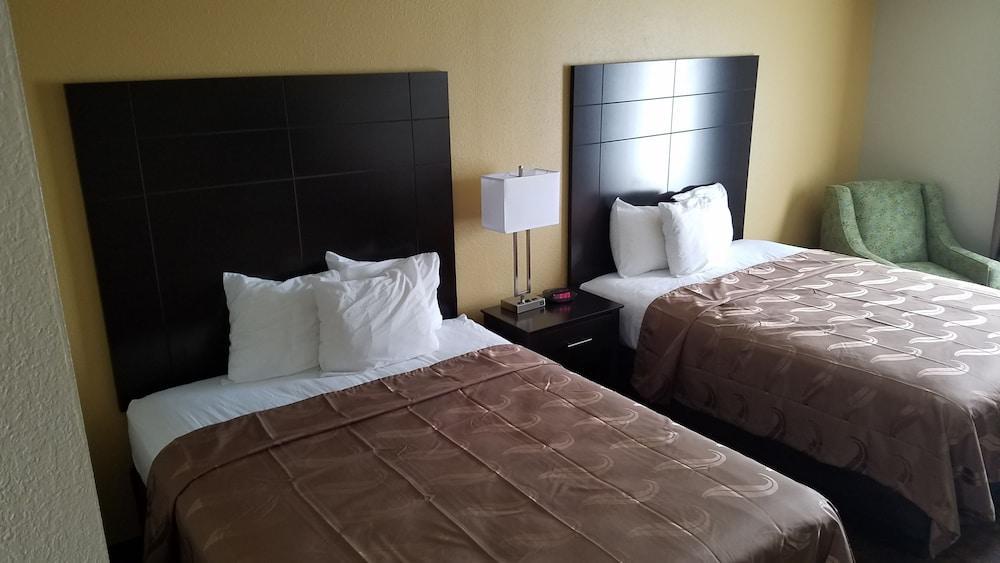 Quality Inn & Suites Canton, Ga מראה חיצוני תמונה