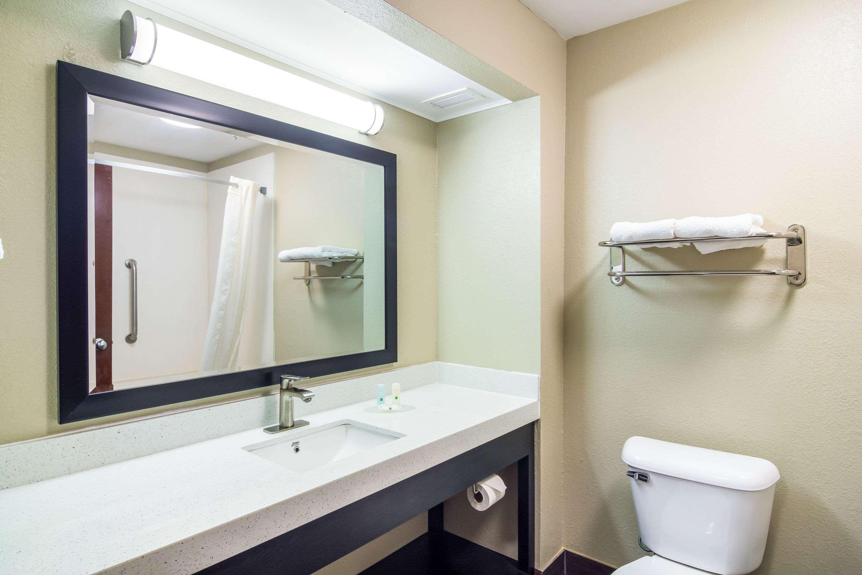 Quality Inn & Suites Canton, Ga מראה חיצוני תמונה