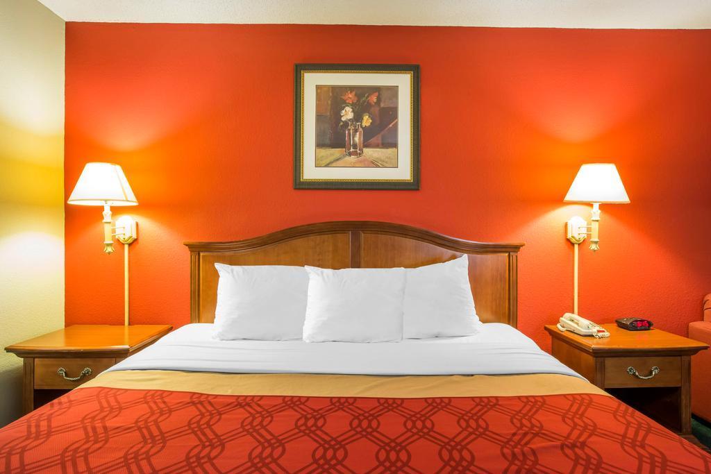 Quality Inn & Suites Canton, Ga מראה חיצוני תמונה