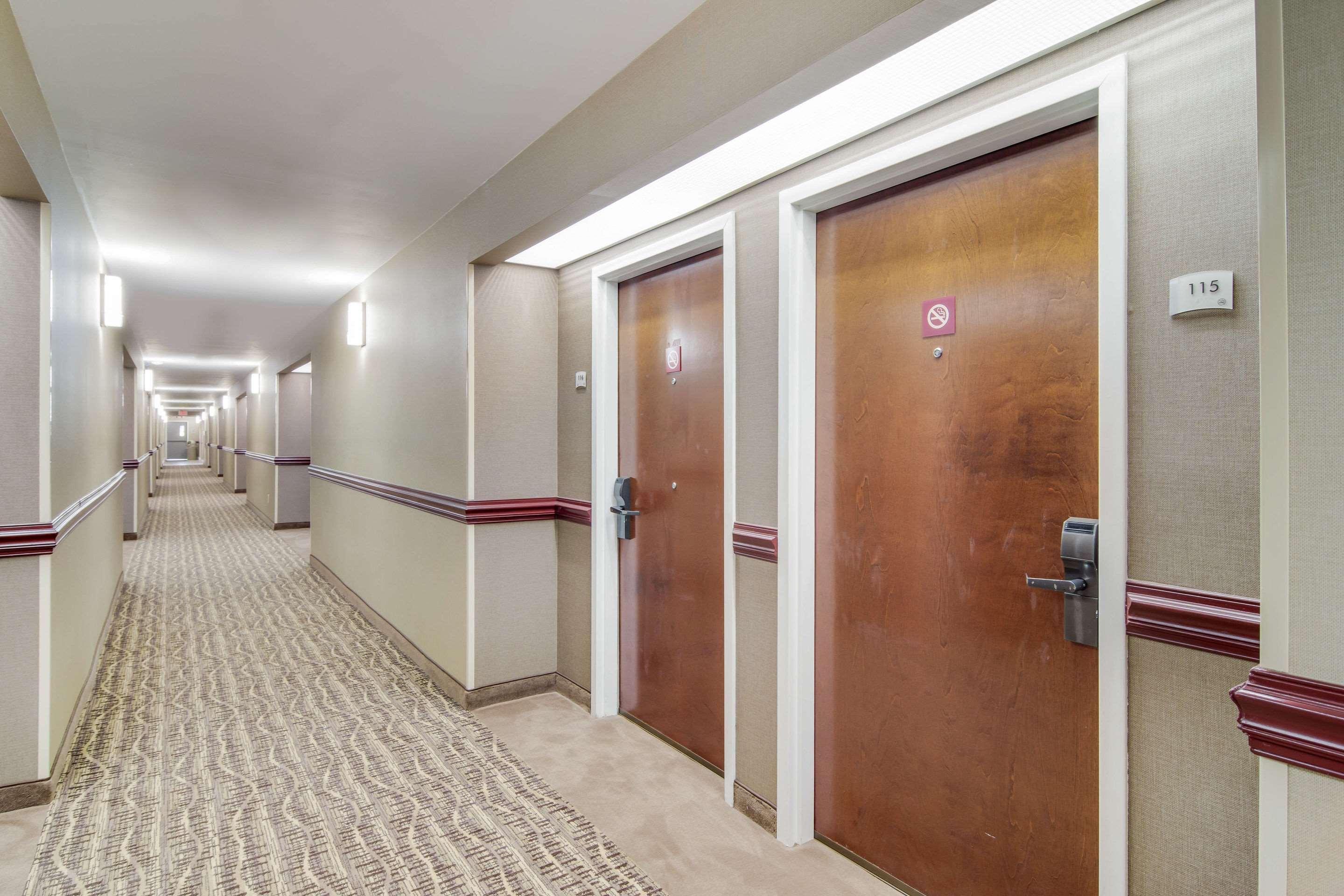 Quality Inn & Suites Canton, Ga מראה חיצוני תמונה